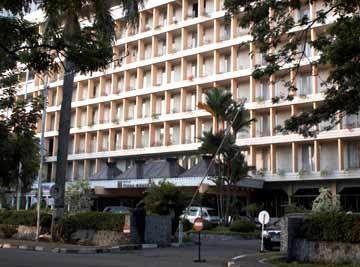 Tiara Medan Hotel & Convention Center Экстерьер фото